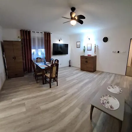 Na Skraju Jutra Apartment *